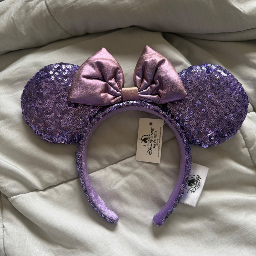 Disney Parks Minnie Mouse Purple Sequin Ears Metallic Bow Headband Shanghai NWT